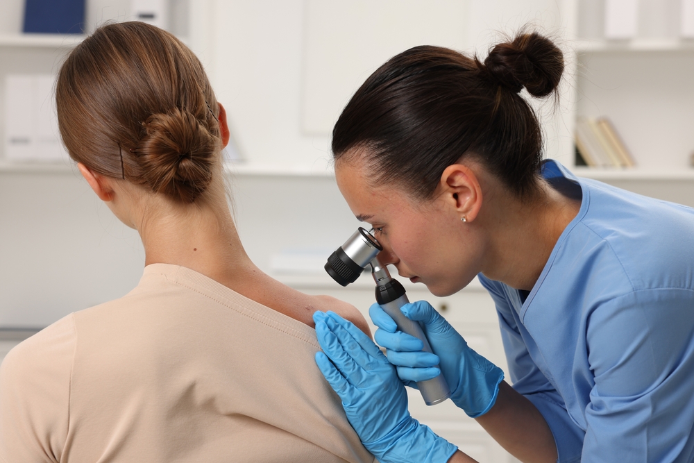 Dermatologin